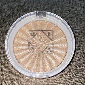 Ofra Star Island Highlighter